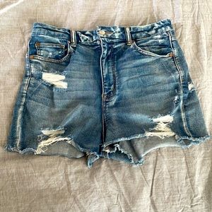 American Eagle Curvy Super Hi Rise Shortie